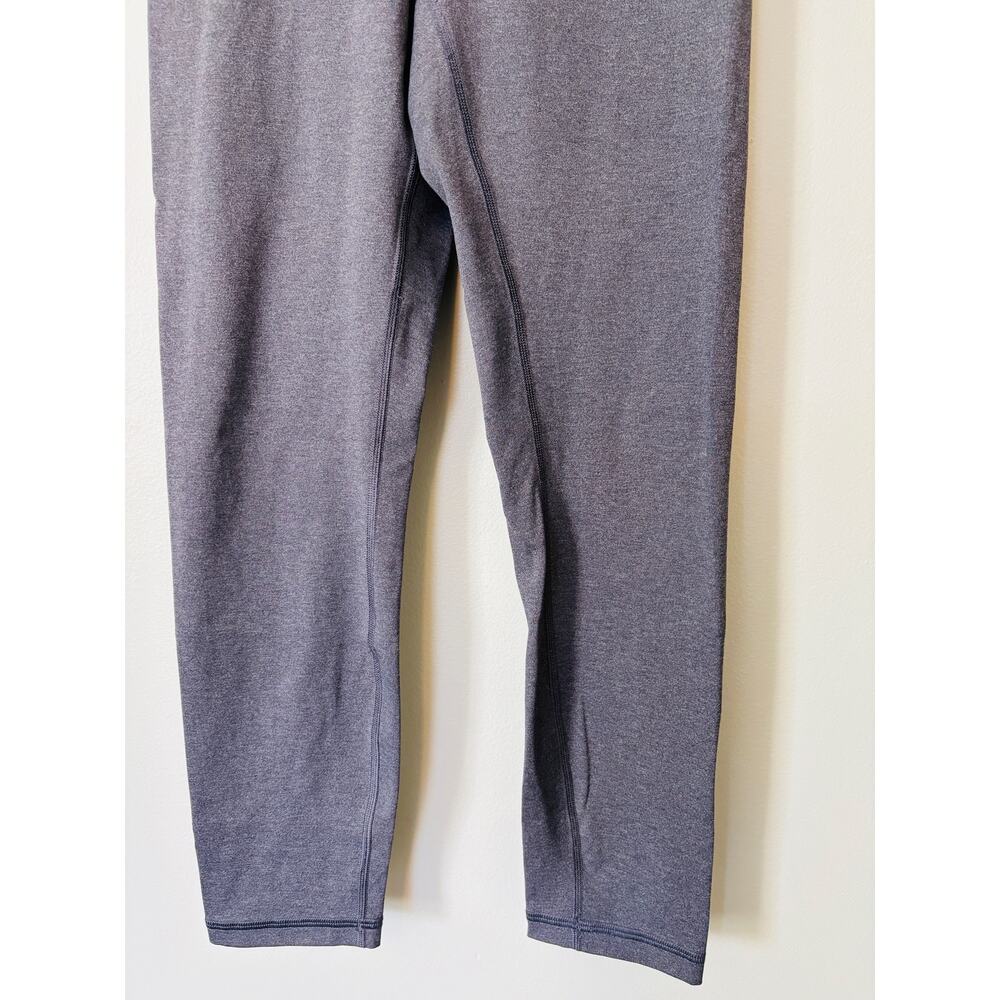 Everlane Perform Gray Athletic Workout Leggings, Medium Ankle - Picture 6 of 8